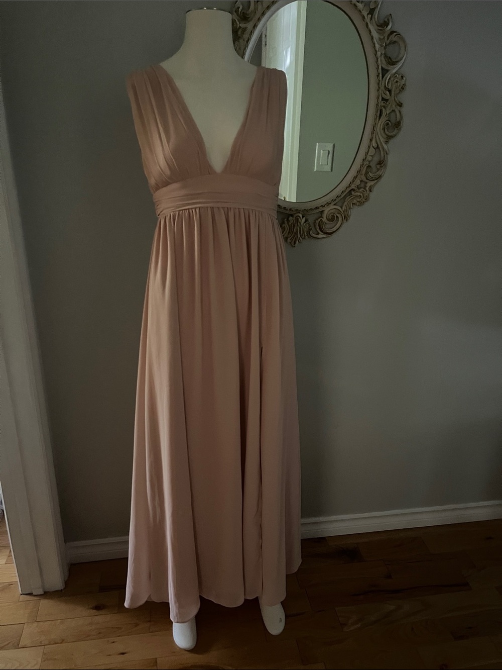 Sleeveless V-Neck Maxi Dress in Blush